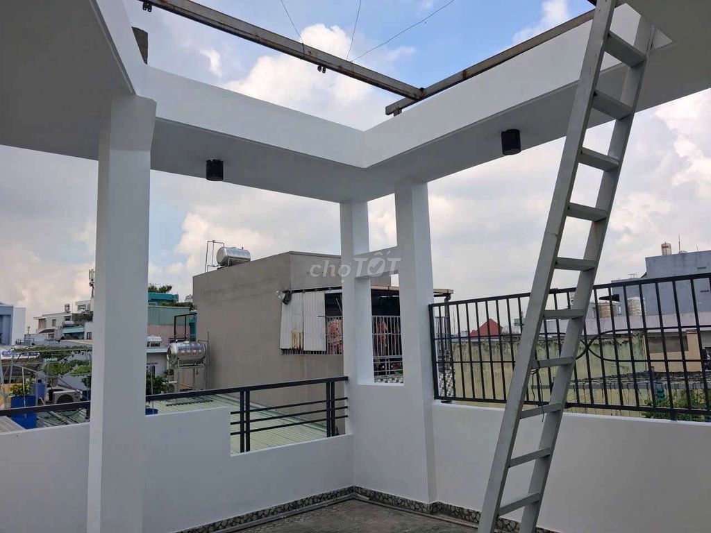Rents - Chiến Lược - Bình Trị Đông - 10.5 trieu - 3 bedroom - 4 stories