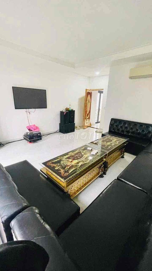 The nice centana 9 x 20 3th floor bedroom 6 fine interior toilet - Long Trường district 9