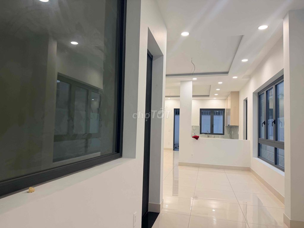 Rent the new mansion to complete close to The Global City-Jun-Kong