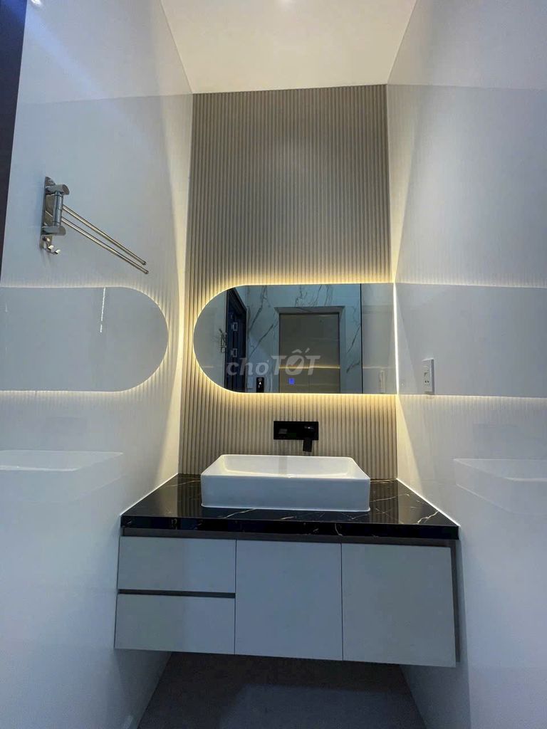 For a nice new house, multi-skill business. Bình Thạnh