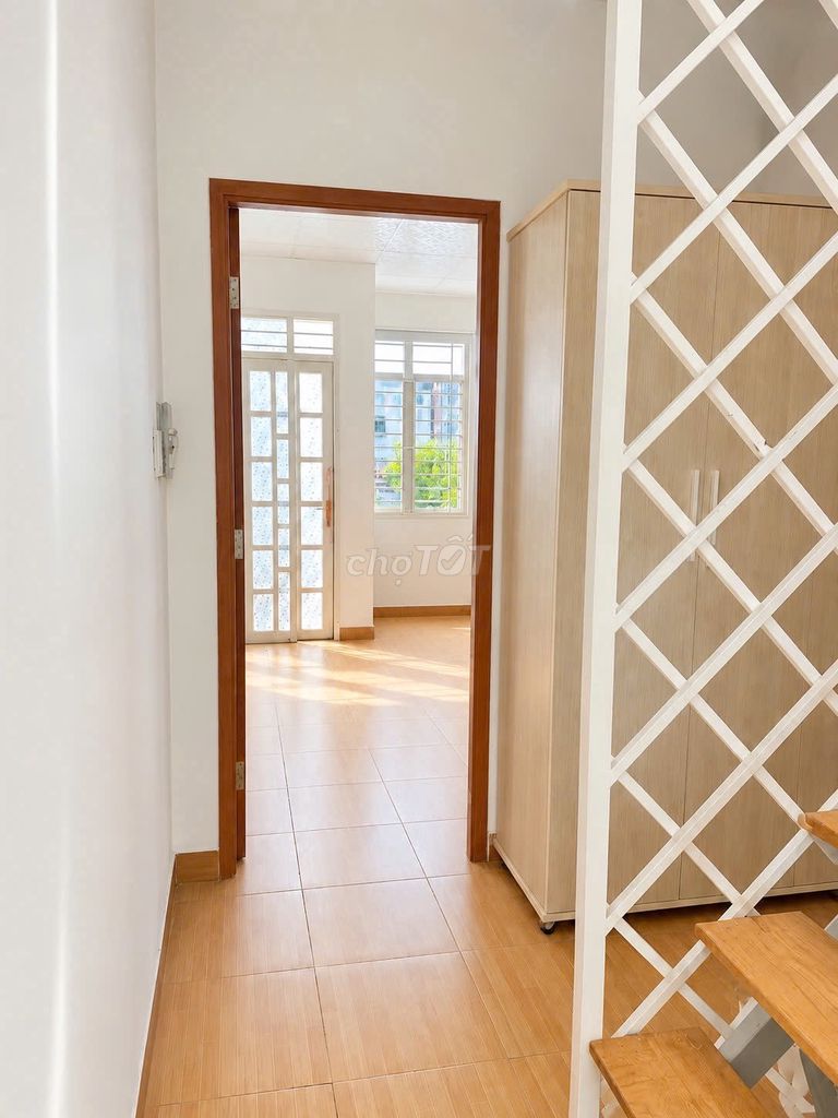 Tôn Thất Thuyết Street fountain house - 3 bedroom 3 toilets - ready inside