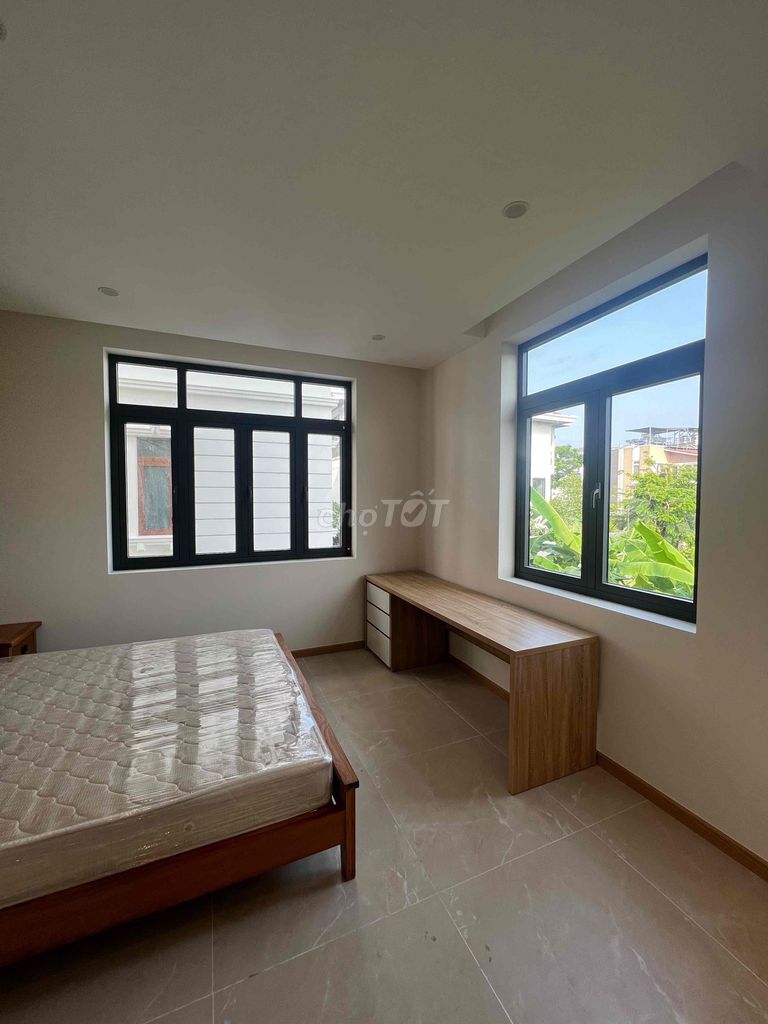 Rent the Kadc Liên Phường District 9 near Global City for 35 million a month.