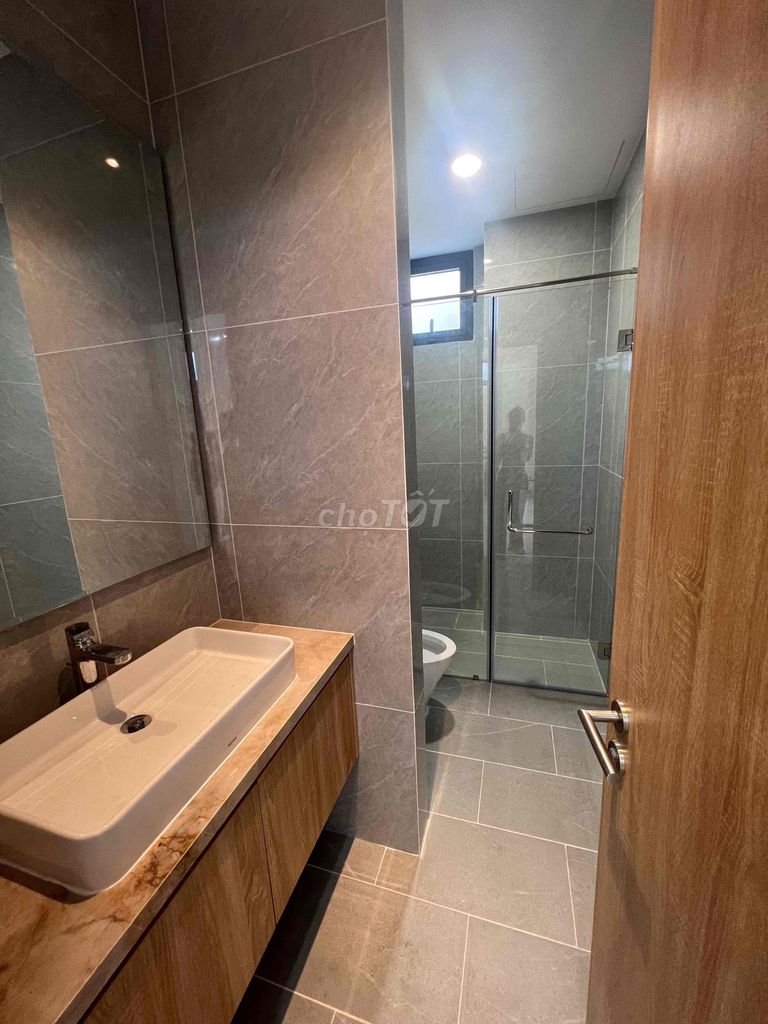 Rent the Kadc Liên Phường District 9 near Global City for 35 million a month.