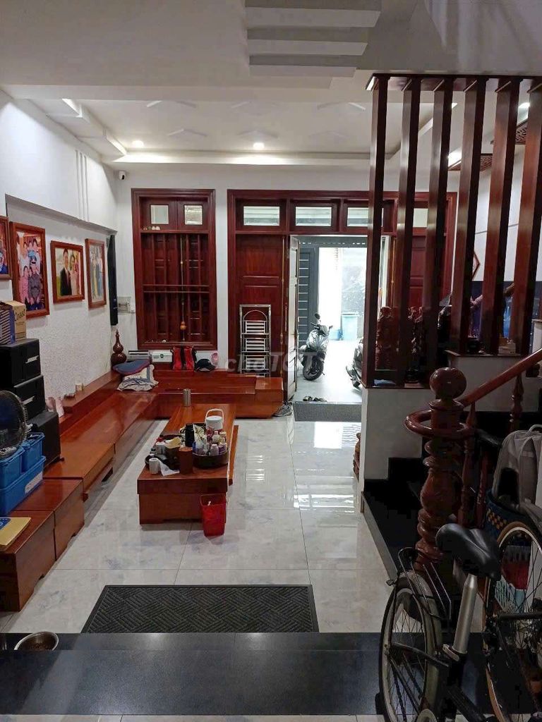 Rent 5 x 20 meters near the 6th market. 16 Gò Vấp place 16 million.