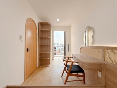 City apartment 1 bedroom from 5 million bedrooms 9 million.