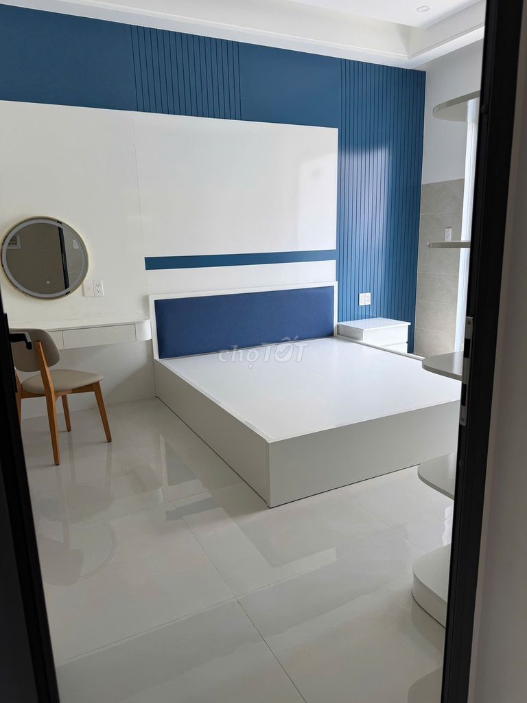 Rent a new house that's built 4 bedroom 3 P toilets. Trường Thọ - The OTL has interiors - 15 million