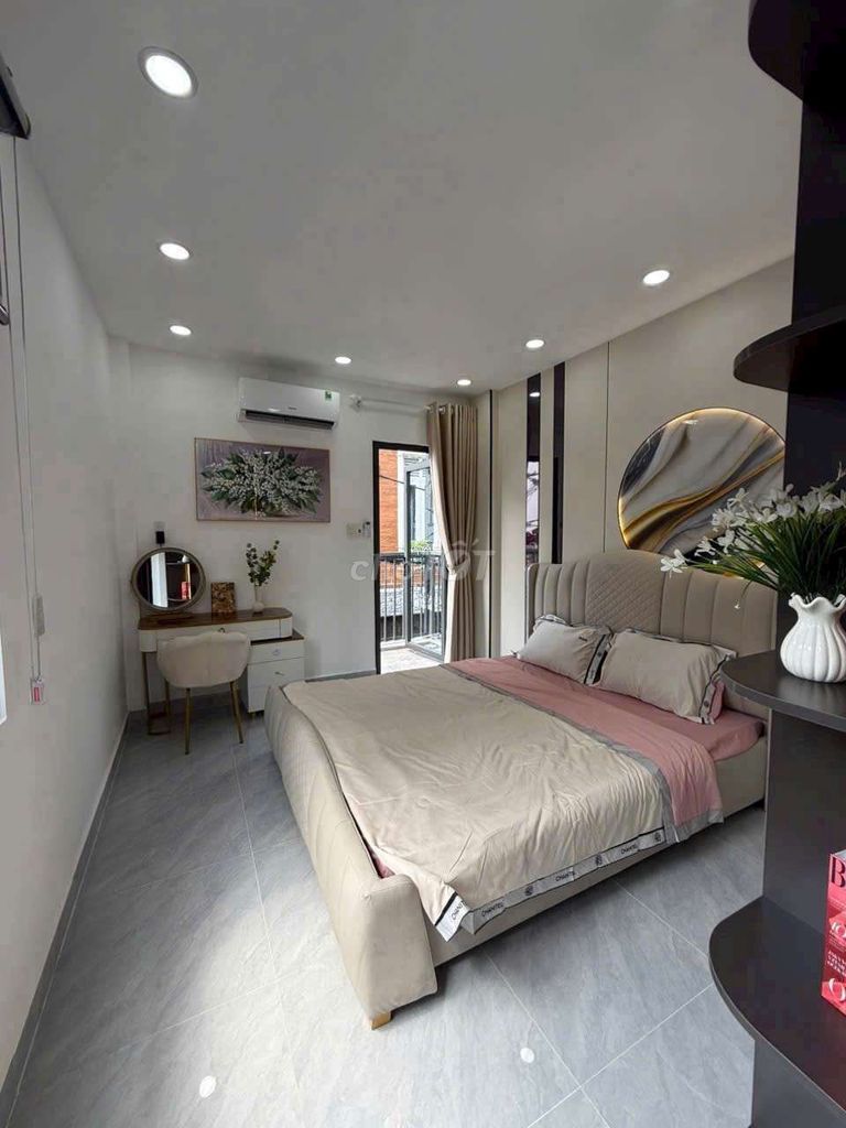 Let's rent a nice Full Lê Đức Thọ Gò Vấp block 4x15 meters) 4 bedroom 4 toilets - 15 million