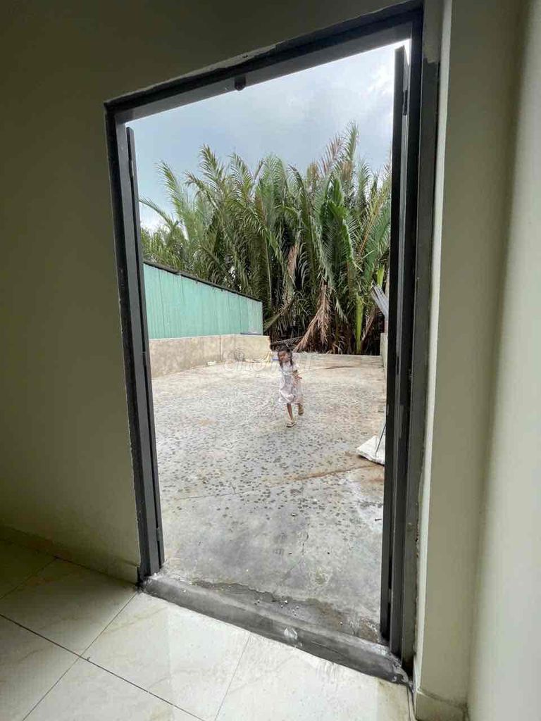 6 x40 yard 6 x12 2 bedroom 2 yard toilet 6 x10 alley carway D virgin