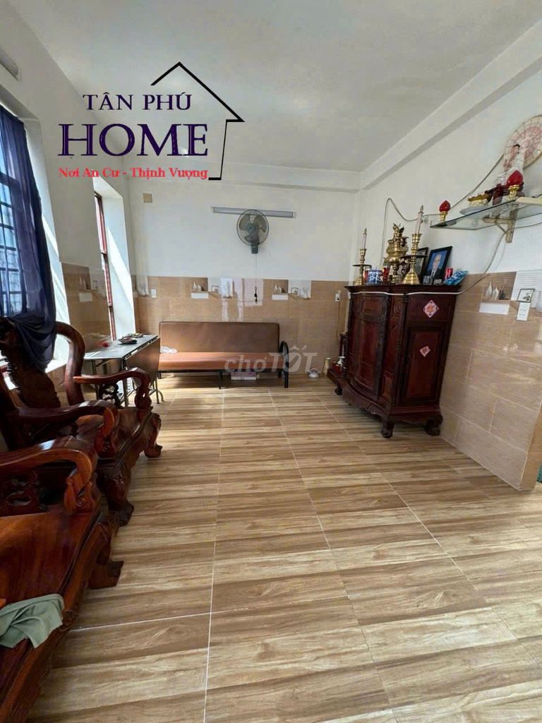 Villa mini Alley 4 m New Year's Mountain & New Year's Coming 9 x 9 meters .5 "3 bedrooms"
