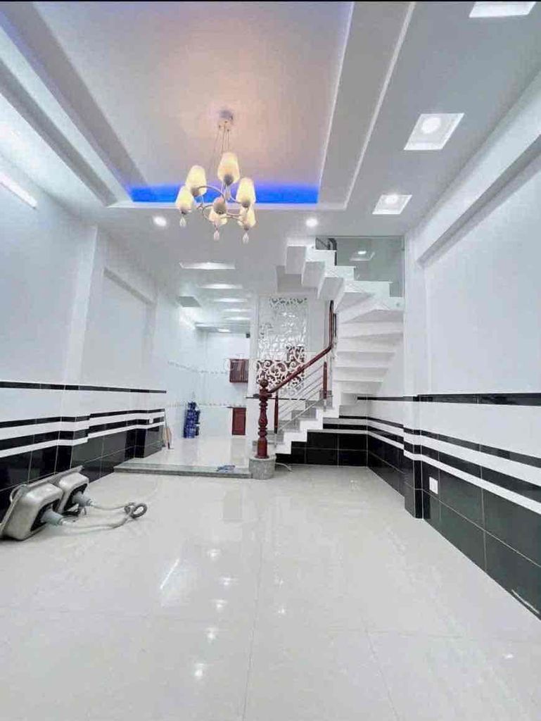 Rent the alleyhouse 1/ Quang Trung (4 x15 m) second floor bedroom 14 million