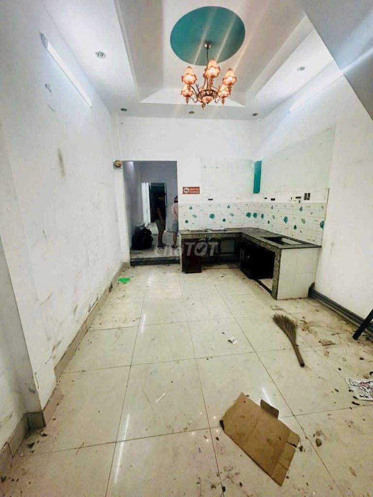 The Gò Dầu front house, 4 x33 M, one floor, 2 bedrooms, 2 toilets, 10 million