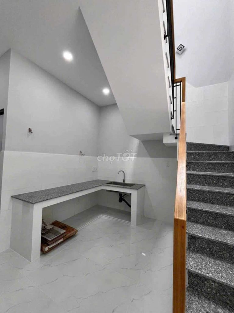 Eight and a half million bedrooms. Two toilets. Watch out.