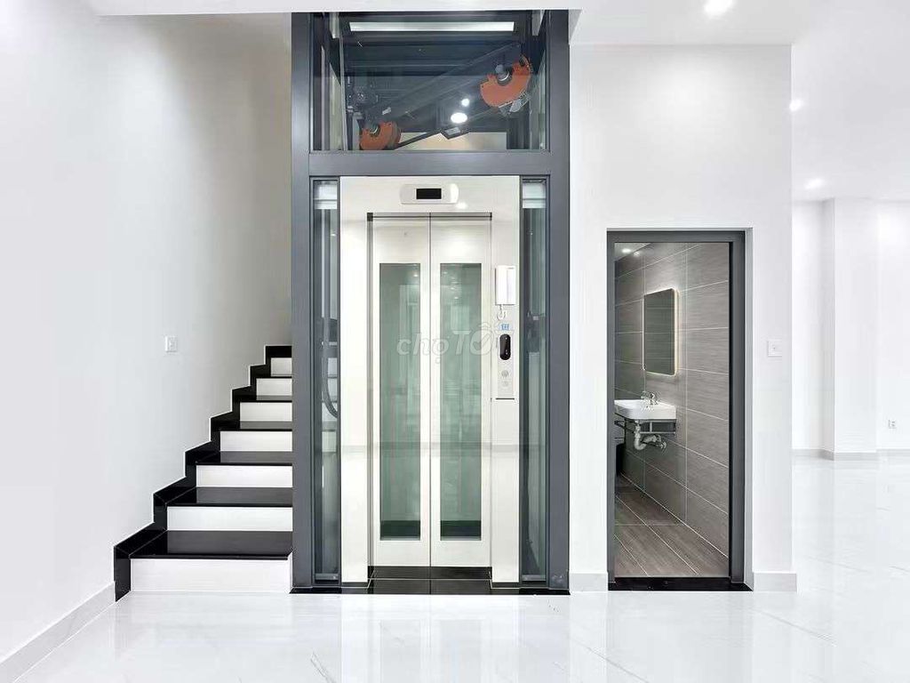 Rent Trương Văn Bang 1 st floor 2 floor st, 5 x 20 meters, sd 300 meters2, nice house
