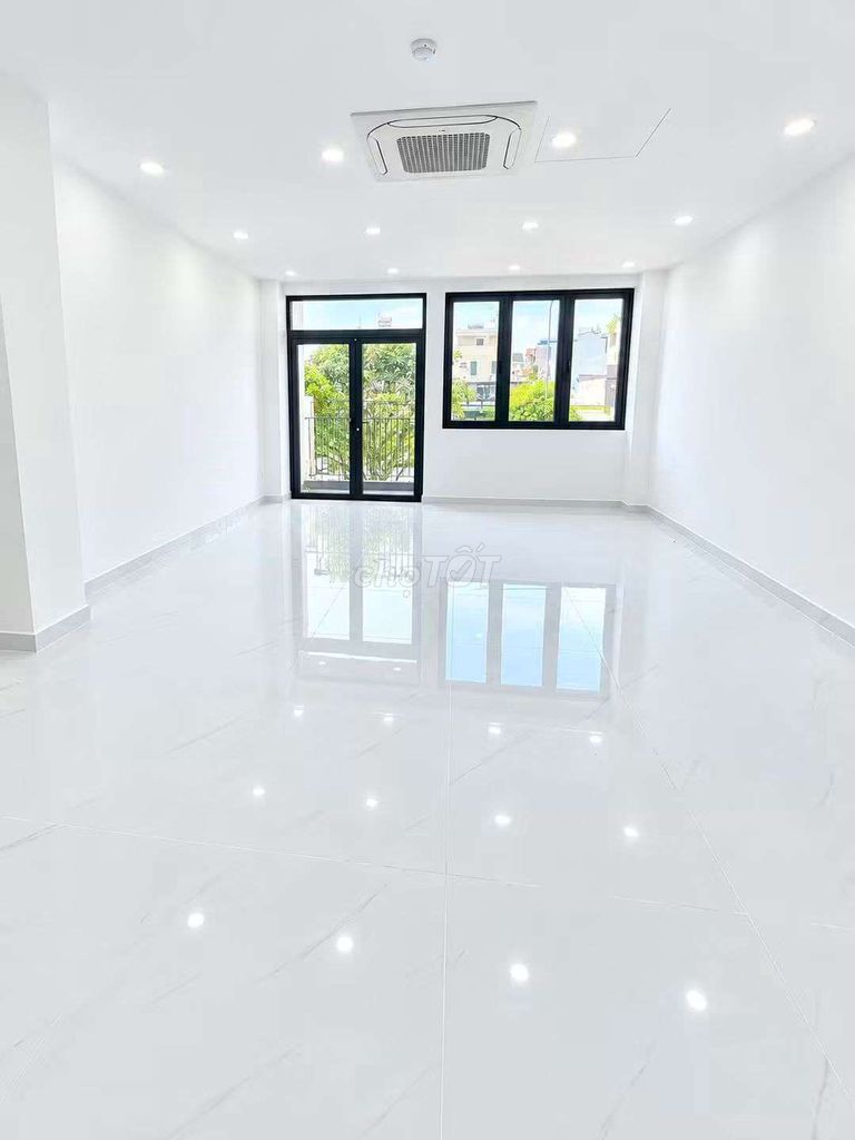 Rent Trương Văn Bang 1 st floor 2 floor st, 5 x 20 meters, sd 300 meters2, nice house