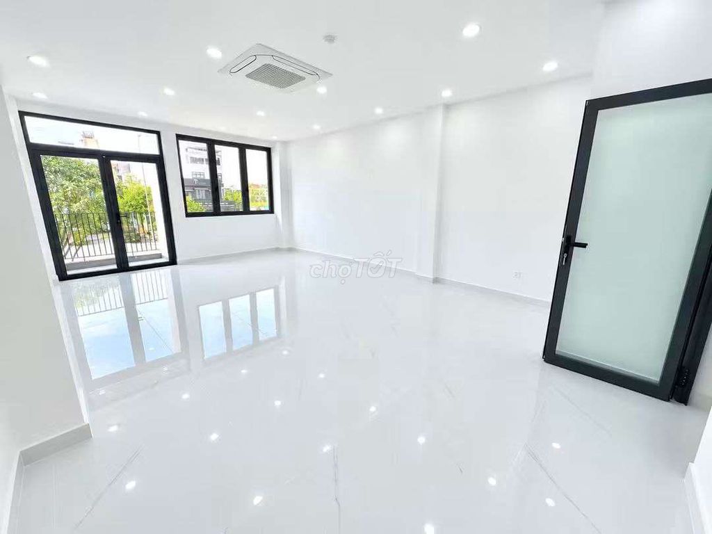 Rent Trương Văn Bang 1 st floor 2 floor st, 5 x 20 meters, sd 300 meters2, nice house