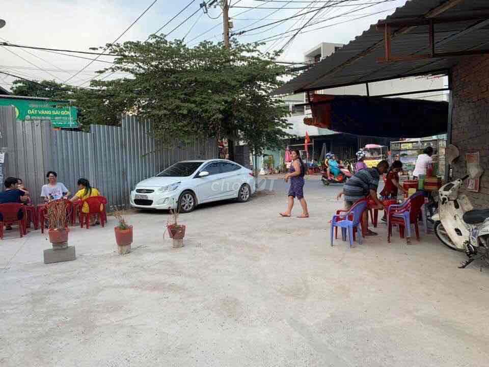 Rent C4 x 120 meters 2 bedroom 2 toilets, Nguyễn Duy Trinh alley, District 9