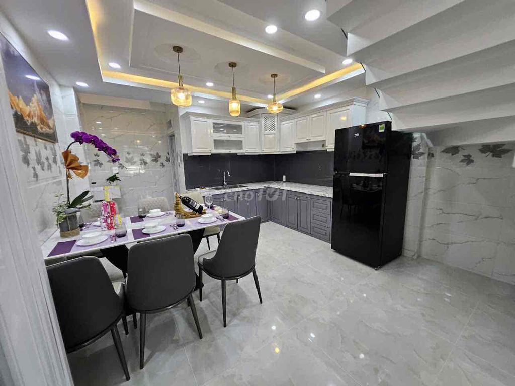 Rent the entire alley 14 số 53.P.E. 14.Gò Vấp.