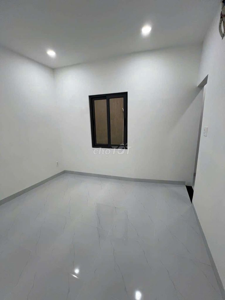 Rent a Lê Hồng Phong cash house, 10-room district. Trader
