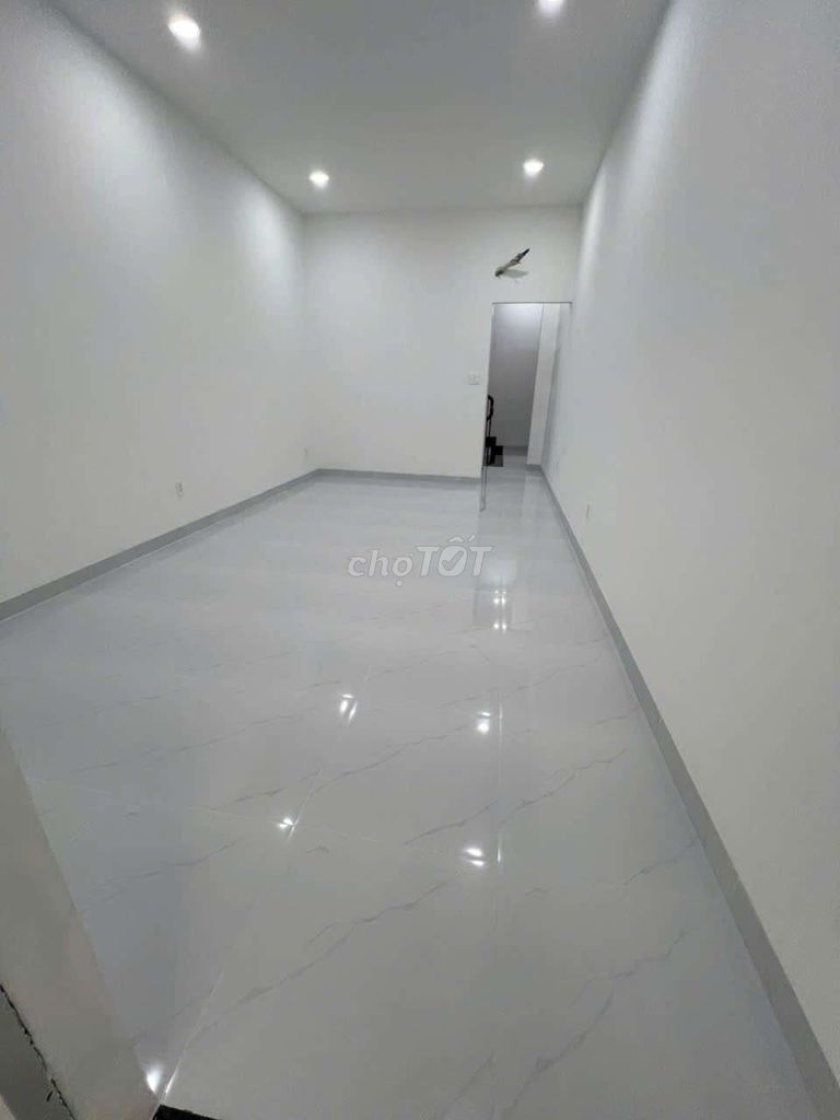 Rent a Lê Hồng Phong cash house, 10-room district. Trader
