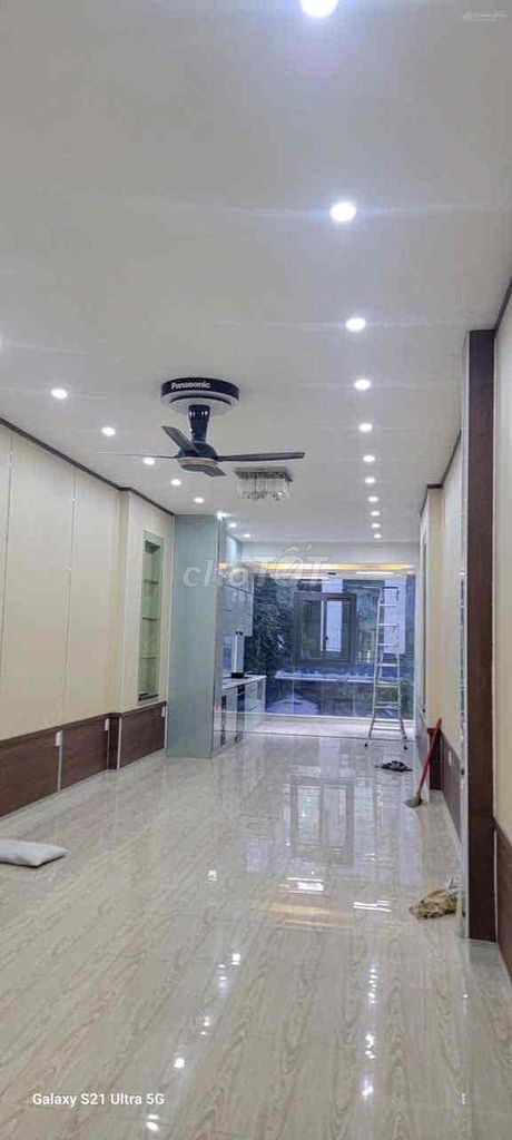 Six bedrooms, six toilets, four x23 meters, Trường Chinh, 134 14, Tân Bình