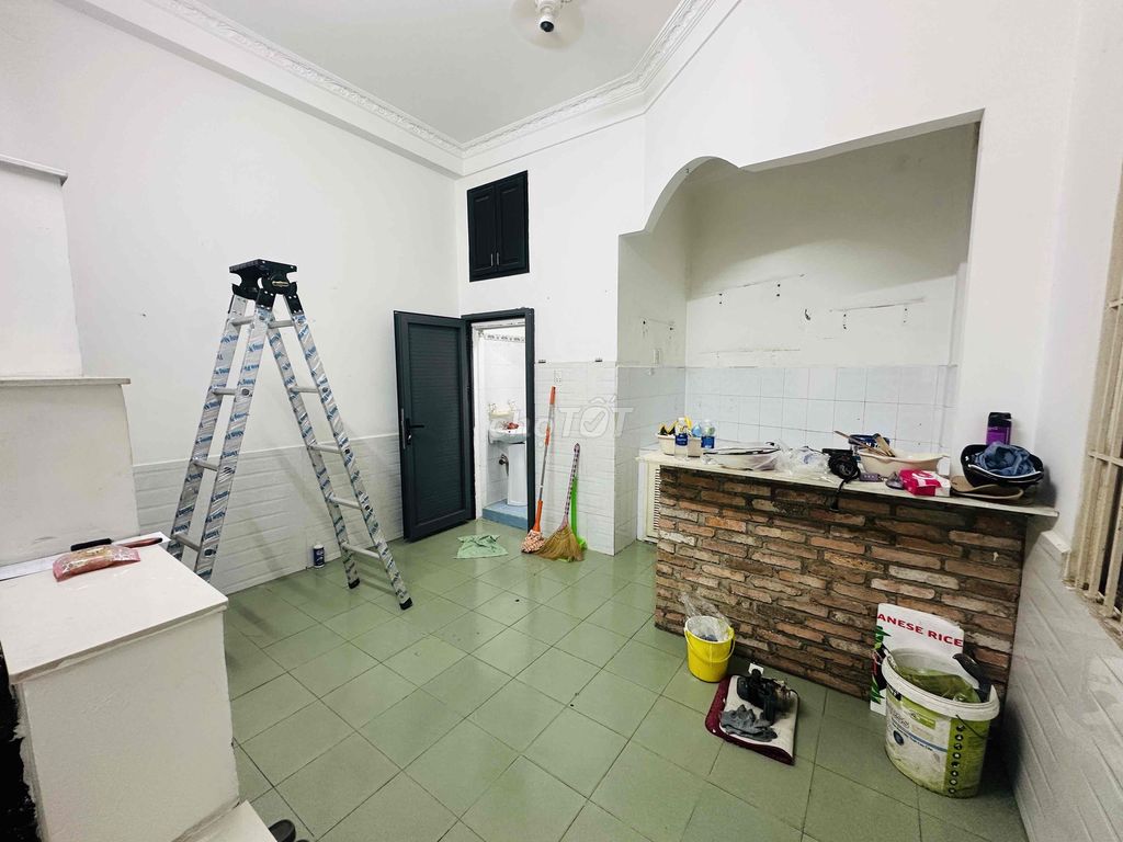 Rent a 405/ Thống Nhất-7-3. 16/4 m. 13m. 2 bedroom 2 toilets