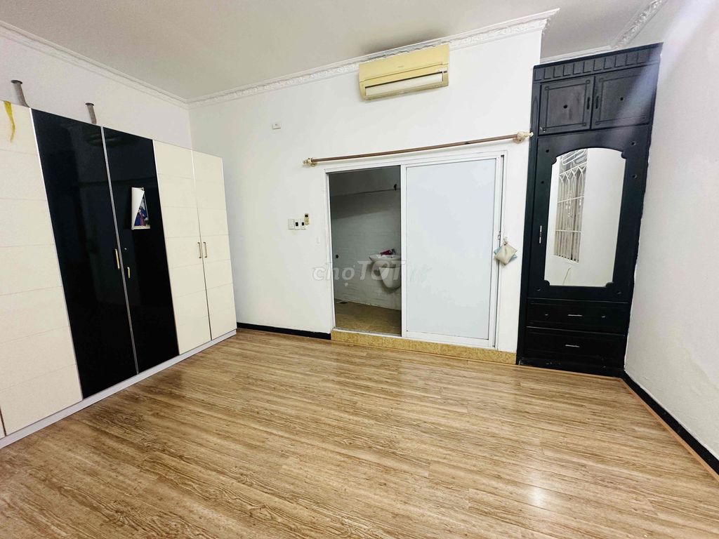 Rent a 405/ Thống Nhất-7-3. 16/4 m. 13m. 2 bedroom 2 toilets