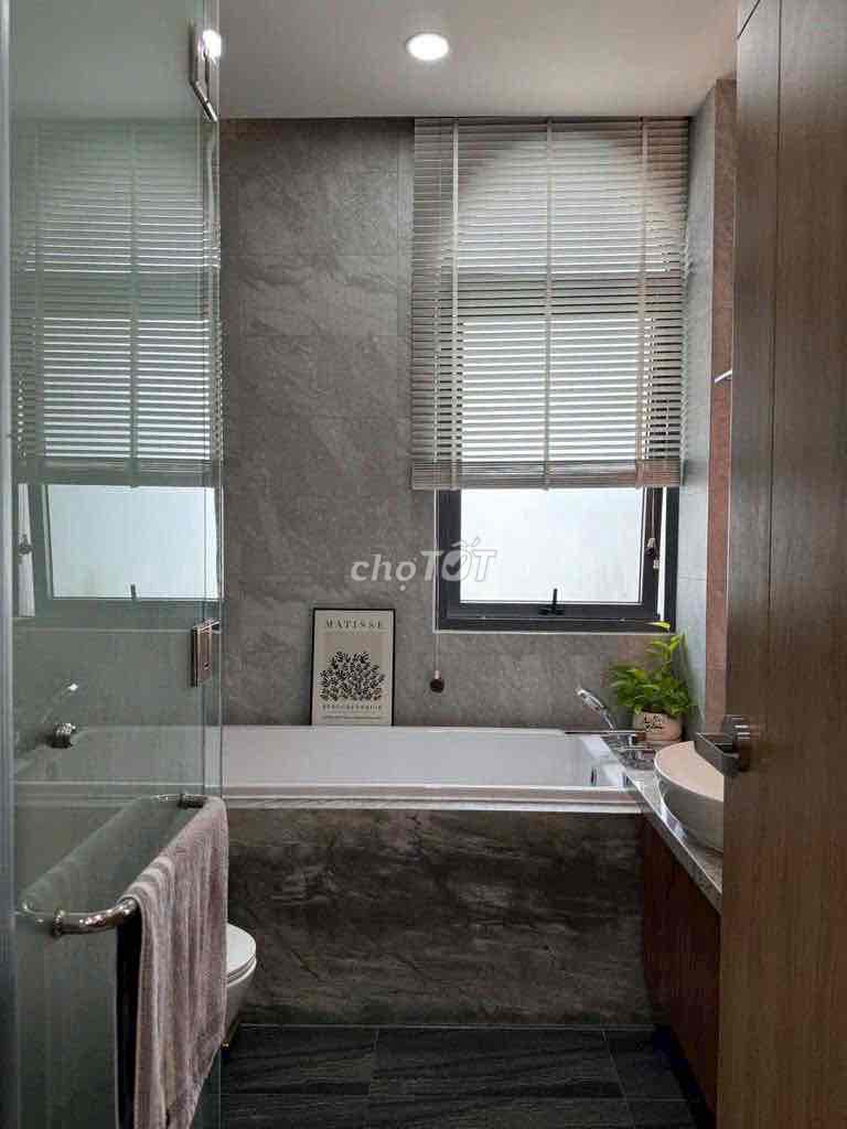Rent a nice, full-class house. Hương Lộ 2