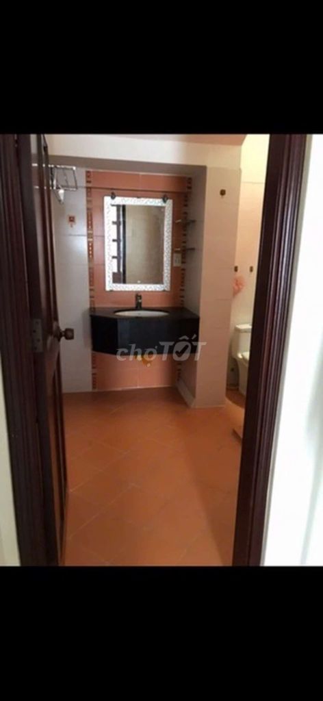 The whole floor is 120 m2 in front of Hoàng Sa.