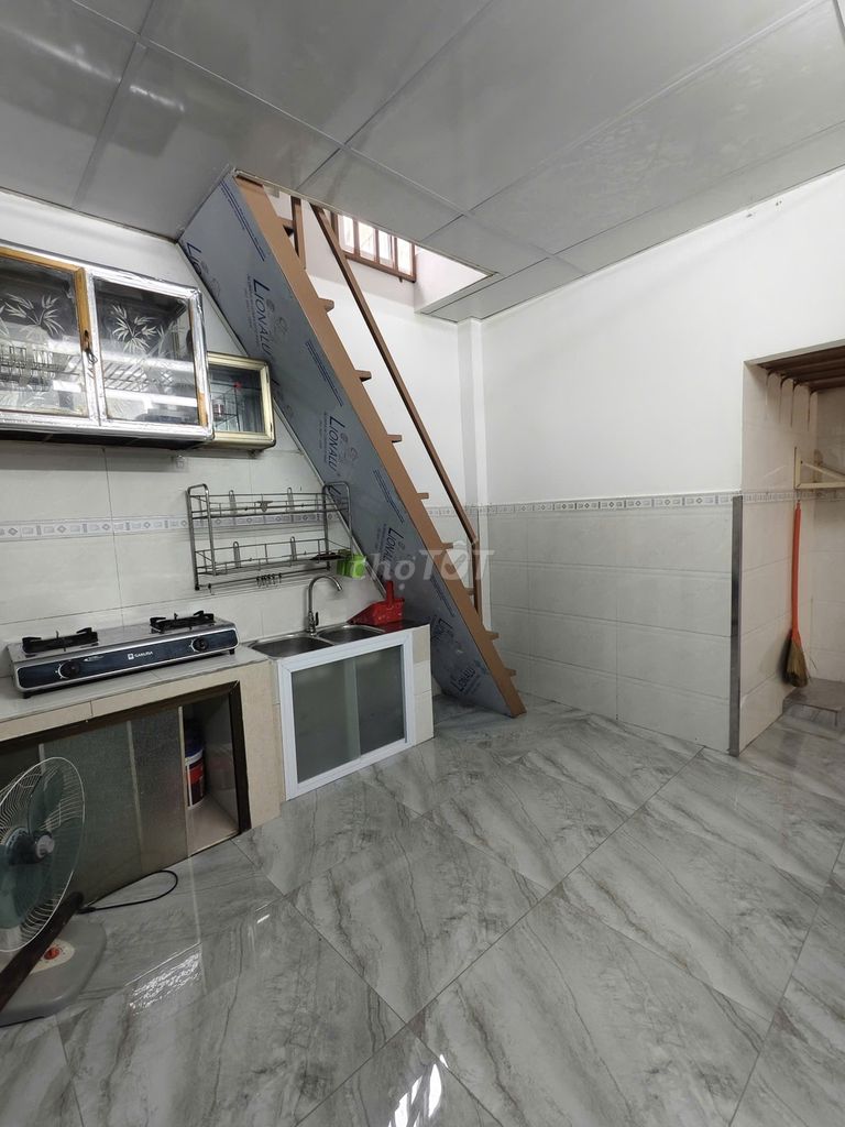 Nc - Cách Mạng Tháng Tám 15 m2 1 307 3 floors 3 separate bedroom