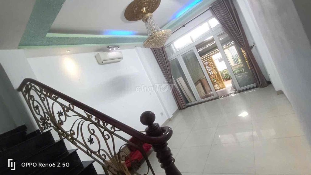 Rent Hhg District 12 areas 84 meters at 12 million