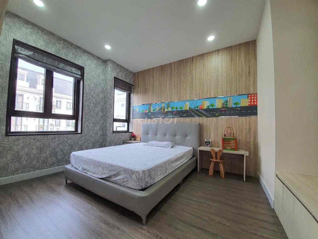 House 1 .2th floor full interior of the Compore Simcow Street Số 4 Lu District 9