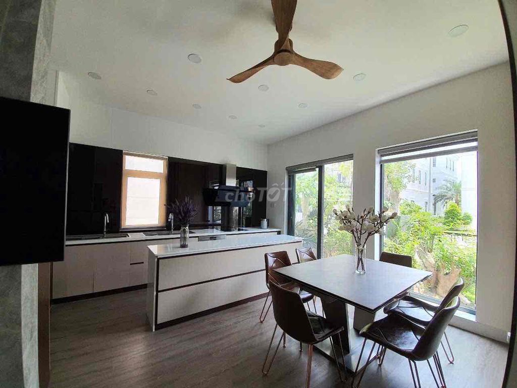 House 1 .2th floor full interior of the Compore Simcow Street Số 4 Lu District 9