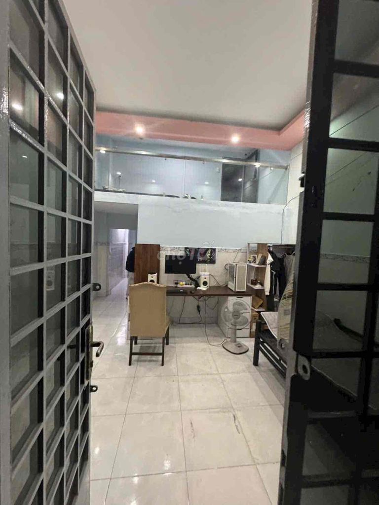 House 1 .1 .1 .2 car bedrooms on Số 11 Trường Thọ