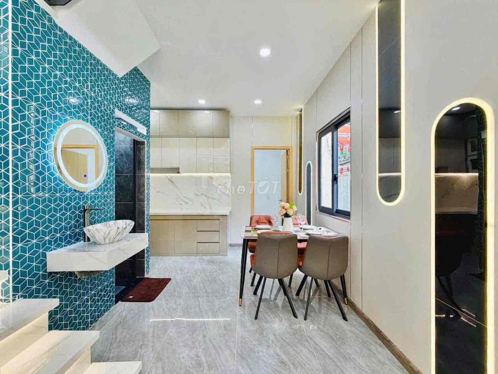 for rent: 4 x11 for 14 million