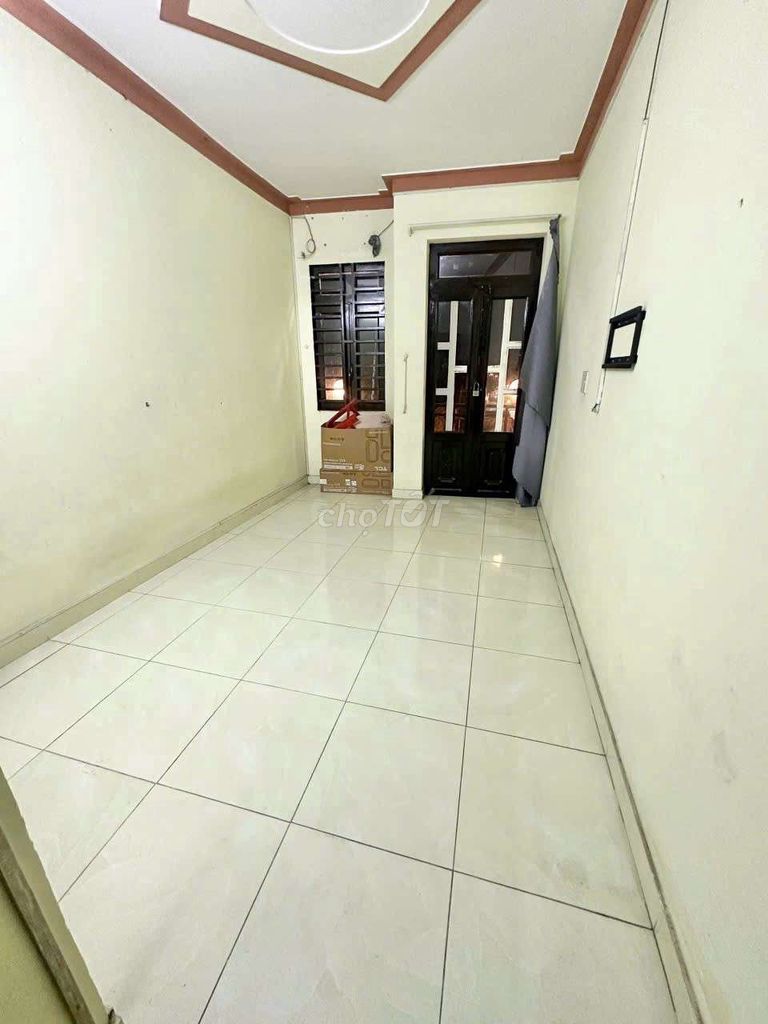 3 bedroom 8 million 1/ Hương Lộ 2