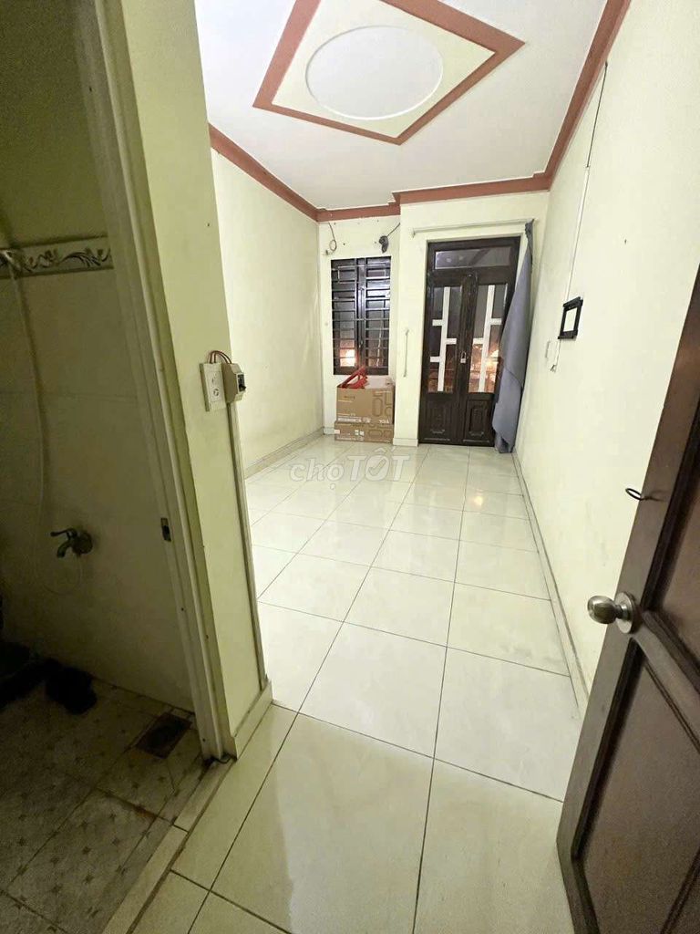 3 bedroom 8 million 1/ Hương Lộ 2