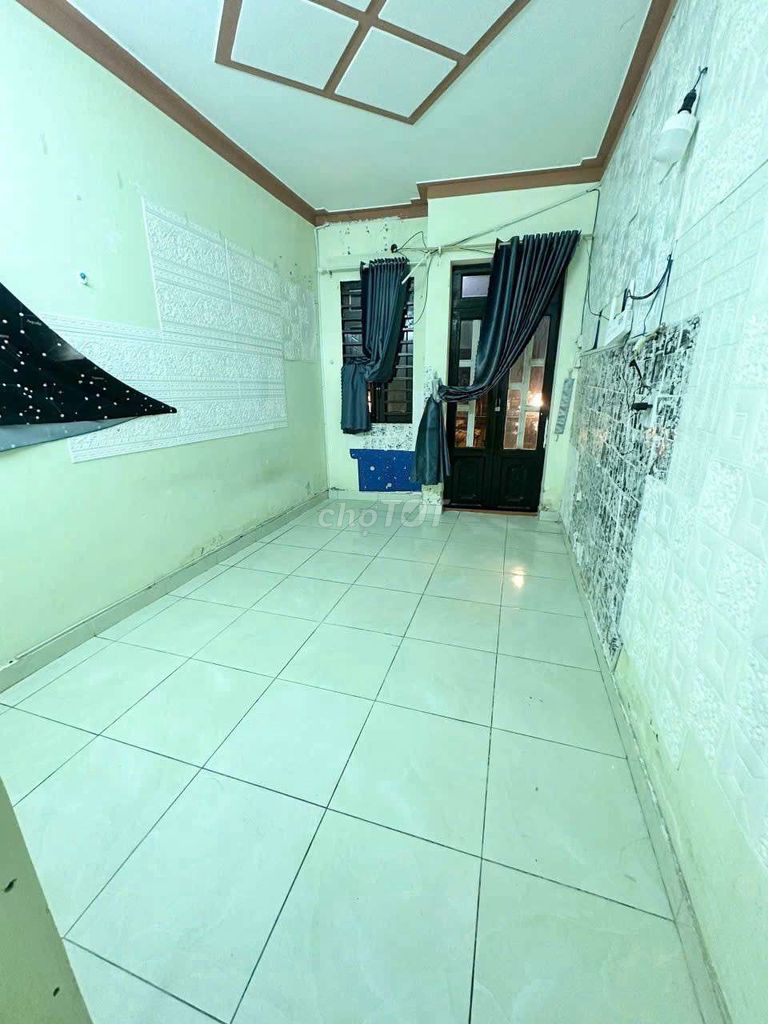 3 bedroom 8 million 1/ Hương Lộ 2