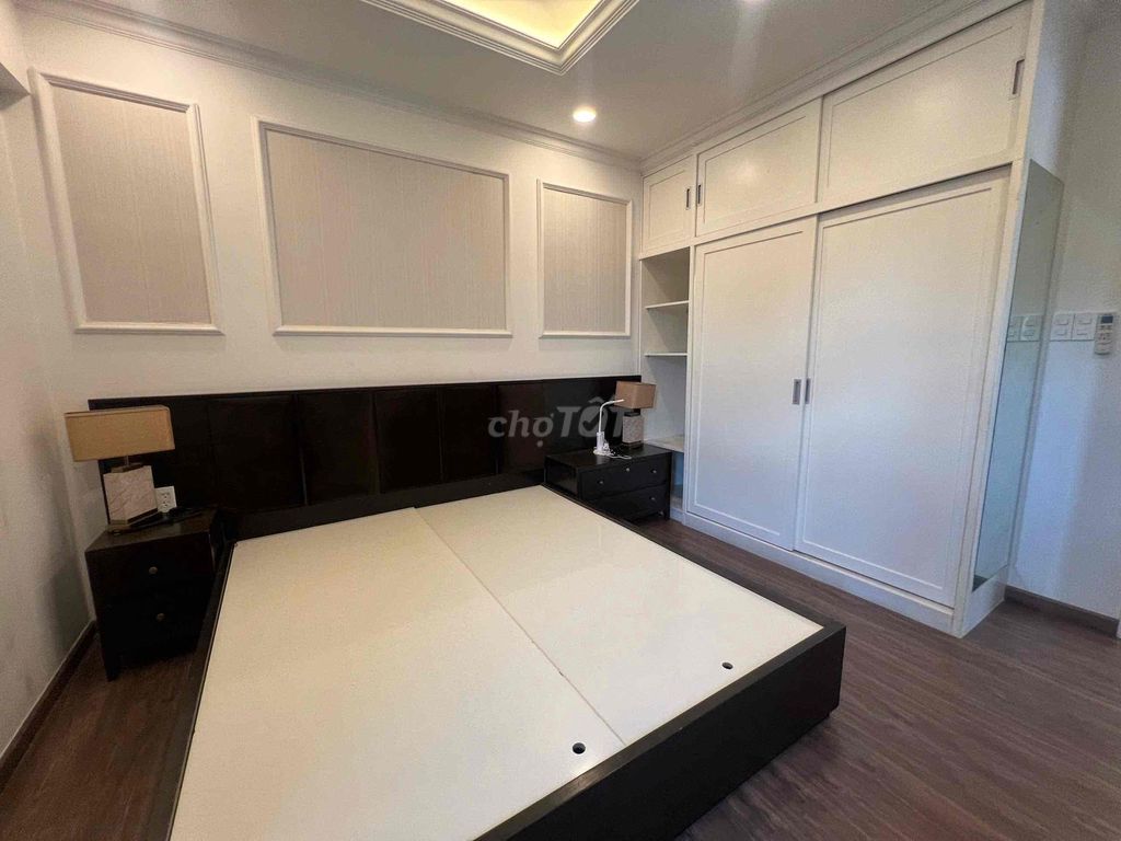 Kadric Lavila Phước Kiển Street. Full interior