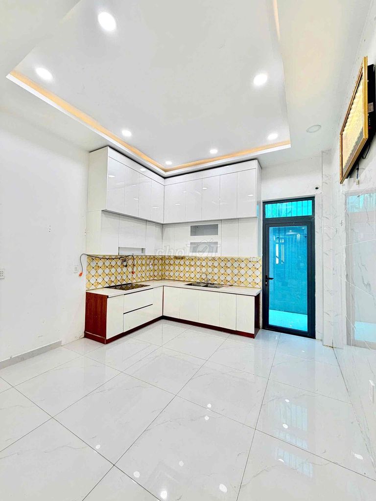Rent a beautiful house near Bình Tân-New Funky.