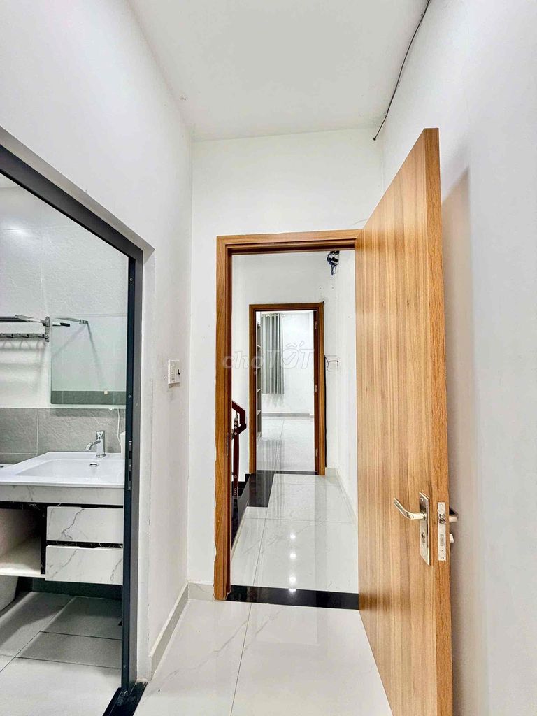 Rent a beautiful house near Bình Tân-New Funky.