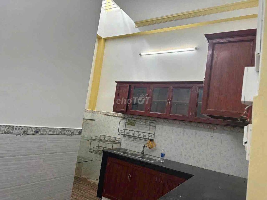 4 x 5 meters 1 3 bedroom 2 Phạm Văn Chiêu toilets