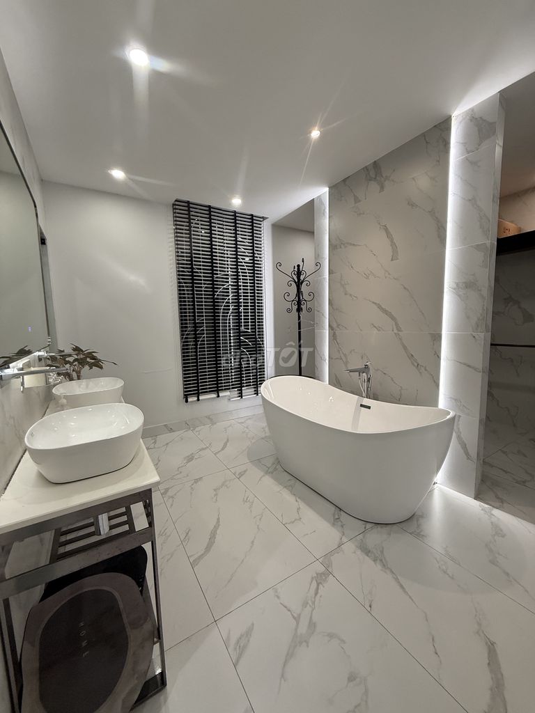 Hired Lavila Ants Nam Saigon, beautiful interior