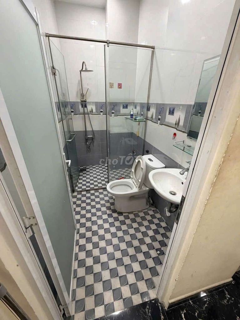 Renting Hương Lộ 2 alleys: 4 meters 12 meters 1 MM 3 floors, 4 bedroom 3 toilets