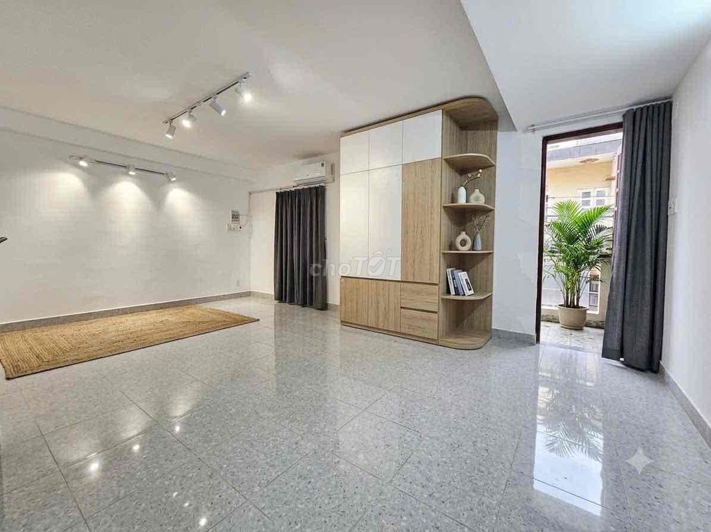 15 million-- nice house with interior-- 8 Mq2, Tân Phú.