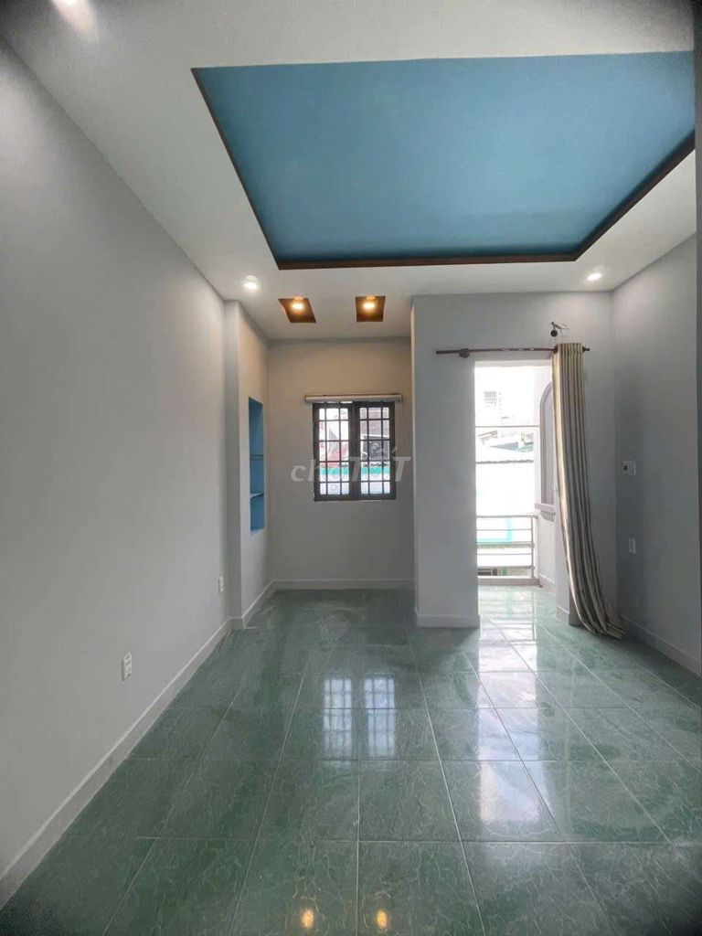 Light House is area 3.8 x 9 meters 1.2th floor 2 bedroom 2 toilets