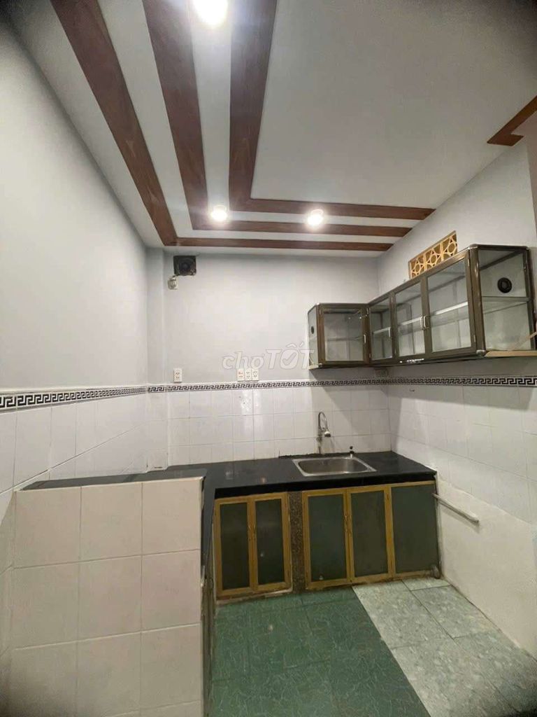 Light House is area 3.8 x 9 meters 1.2th floor 2 bedroom 2 toilets