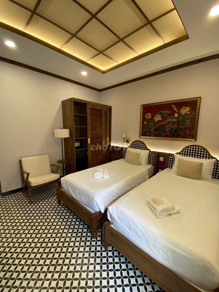 Rent the whole 4th floor Ngô Tất Tố, Bình Thạnh (4 x18) 30 million a month