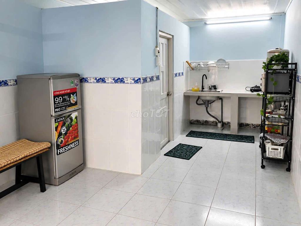 House 1-0-0 has an internal Nguyễn Thị Thập district 7