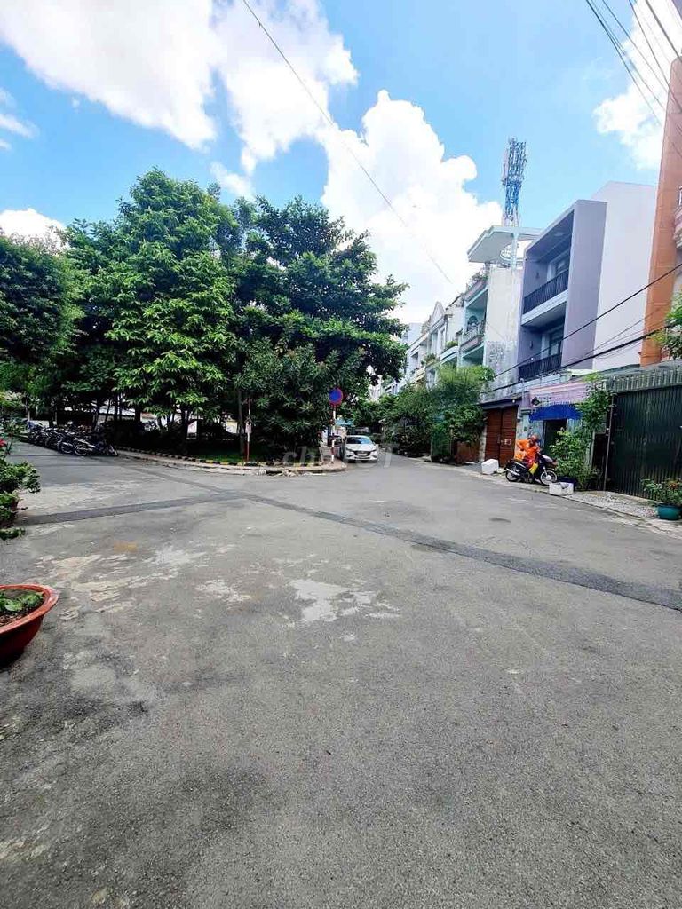 10 m alley _Tân Sơn Nhì_4 x20 m_3 4 bedrooms_Full N.Th