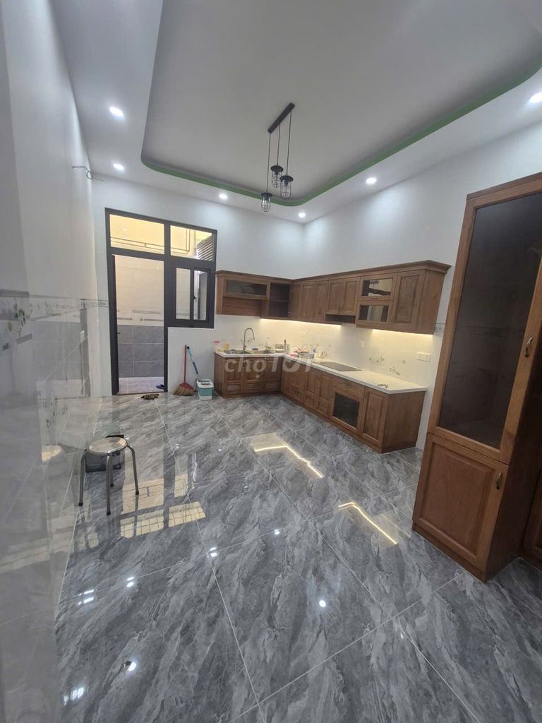 Rent a new house 100 percent area: 4 x14 at 15 million, 1 million,2 floors,Linh Đông,Thủ Đức